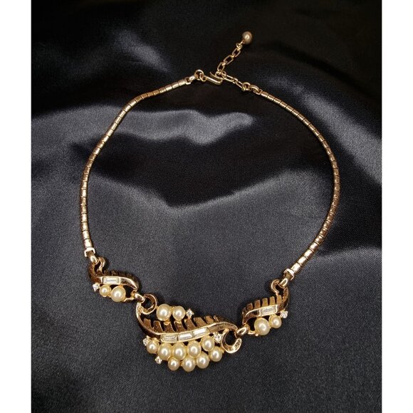 Vintage 1954 Trifari Necklace Signed Alfred Philippe Design Faux Pearls - Picture 1 of 8